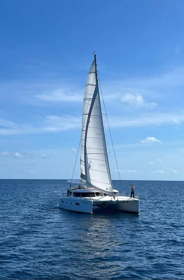 "Prime Time" Fountaine Pajot Salina — image 2