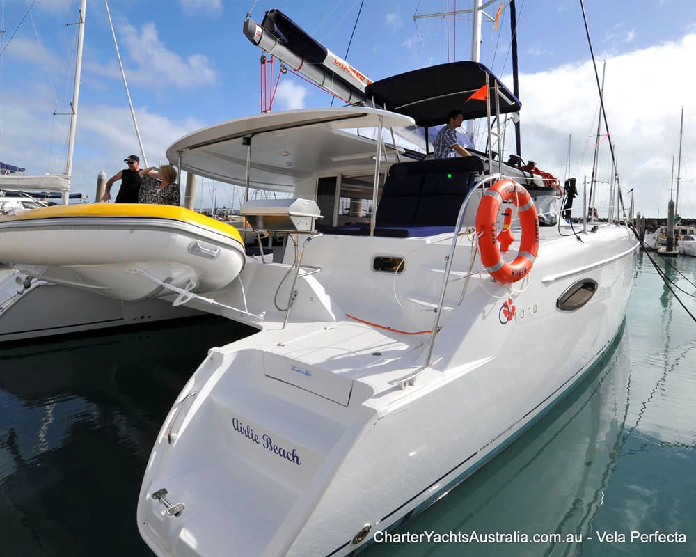 "Vela Perfecta" Fountaine Pajot 44 — image 5